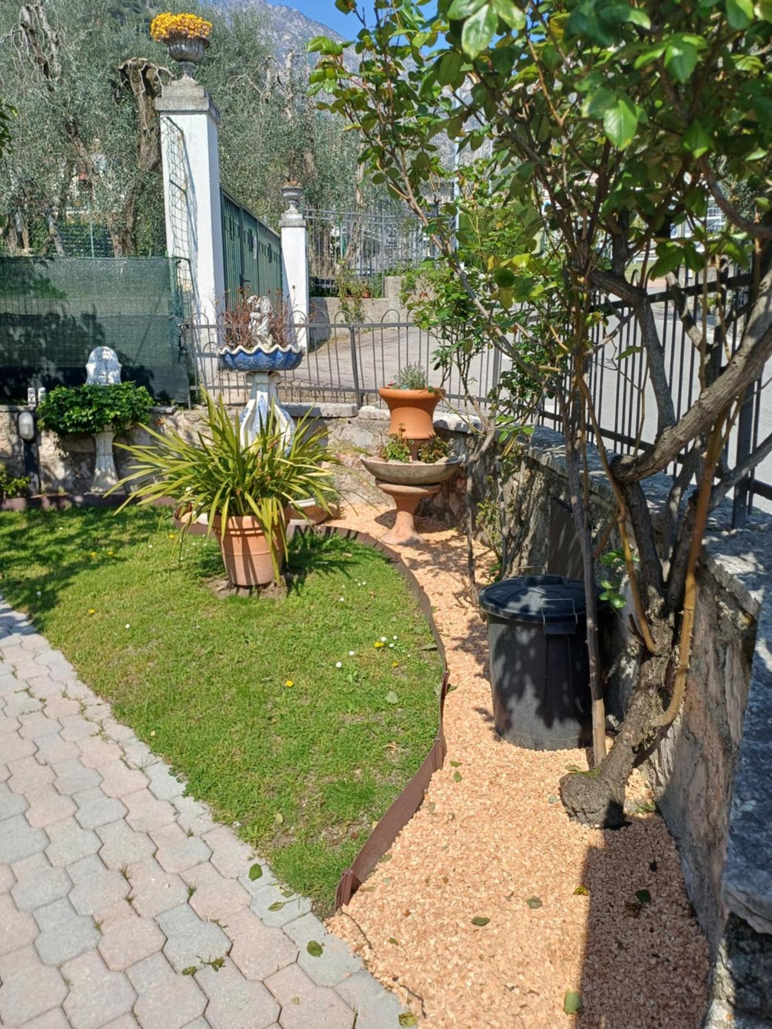 Oma Margareta Apartment Limone sul Garda Exterior photo