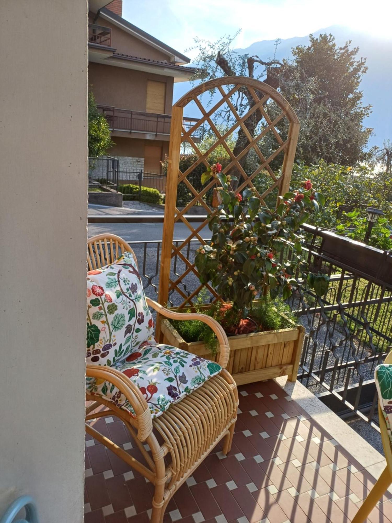 Oma Margareta Apartment Limone sul Garda Exterior photo